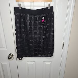 NWT 2b bebe laser cut faux leather skirt sz XL